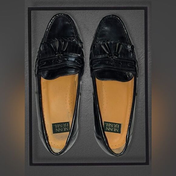 Nunn Bush Black w/ Tassel accent, Size 9 1/2 - Picture 1 of 7
